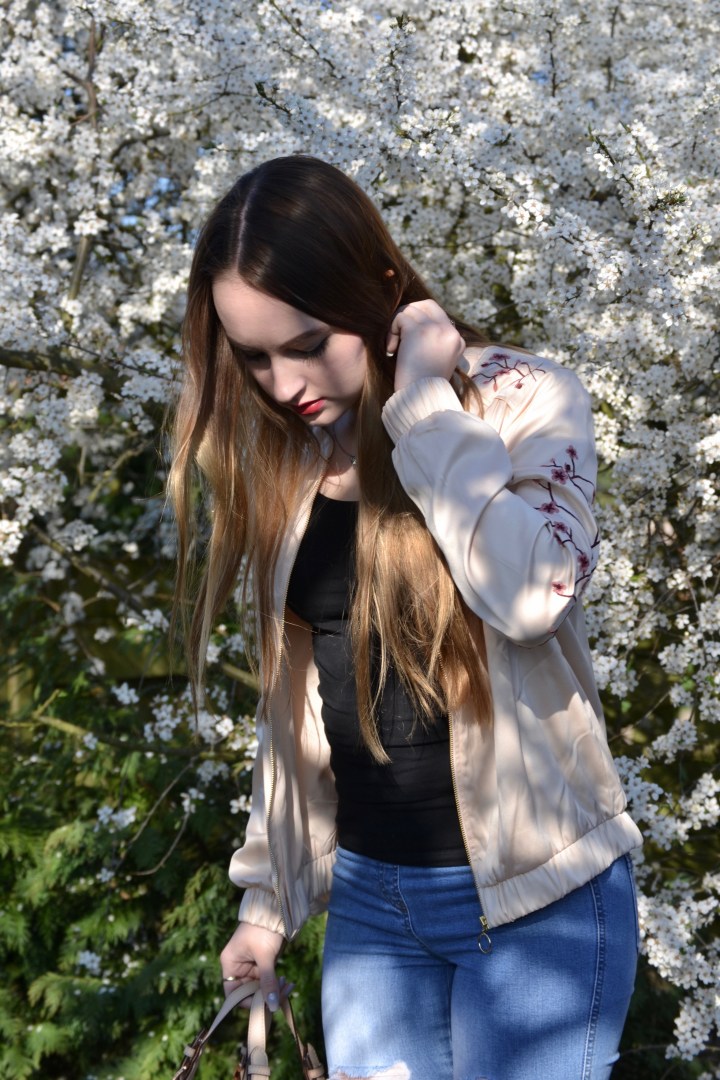 16756E25-02FB-4197-A93F-5953EF12AFB5