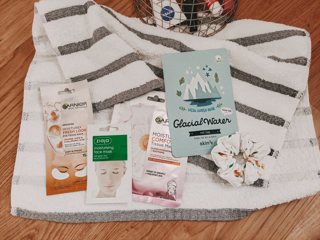 verschiedene Gesichtsmasken