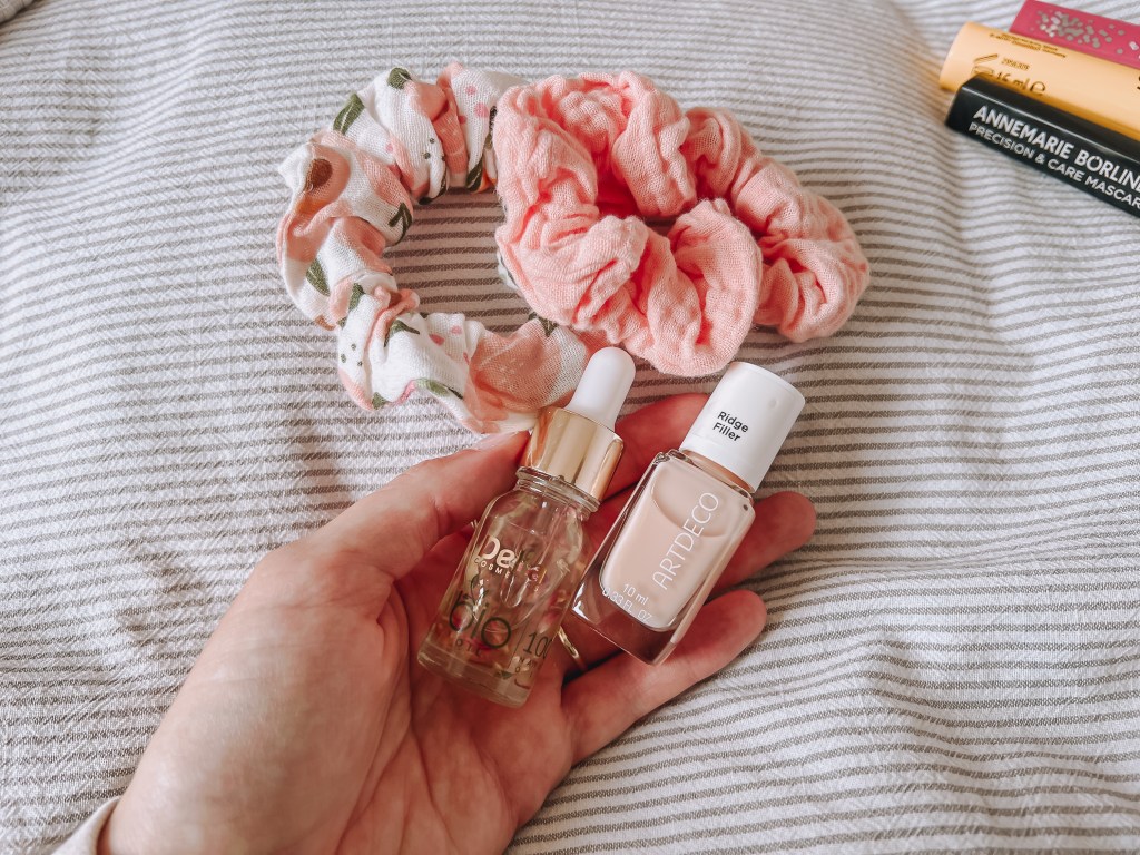 Produkte für die Nägel 